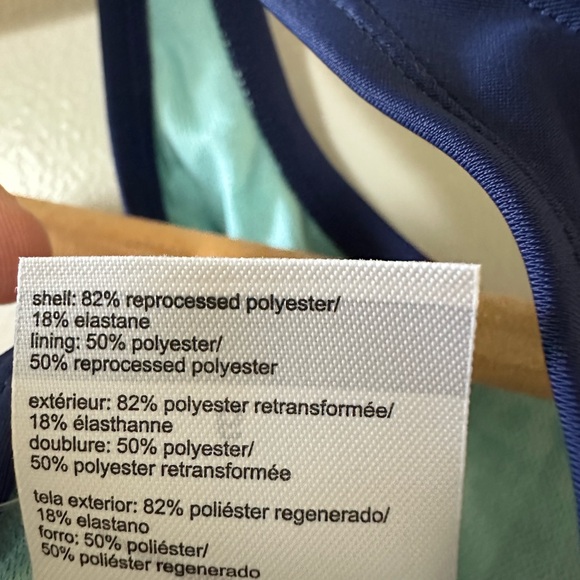 Speedo Girls Racer Back one piece Swimsuit non fading blue material Eco flex NWT - Picture 8 of 9